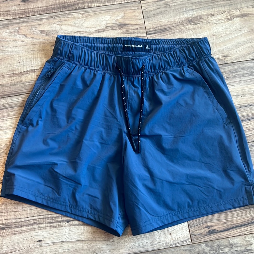 Lined Abercrombie and Fitch swim shorts